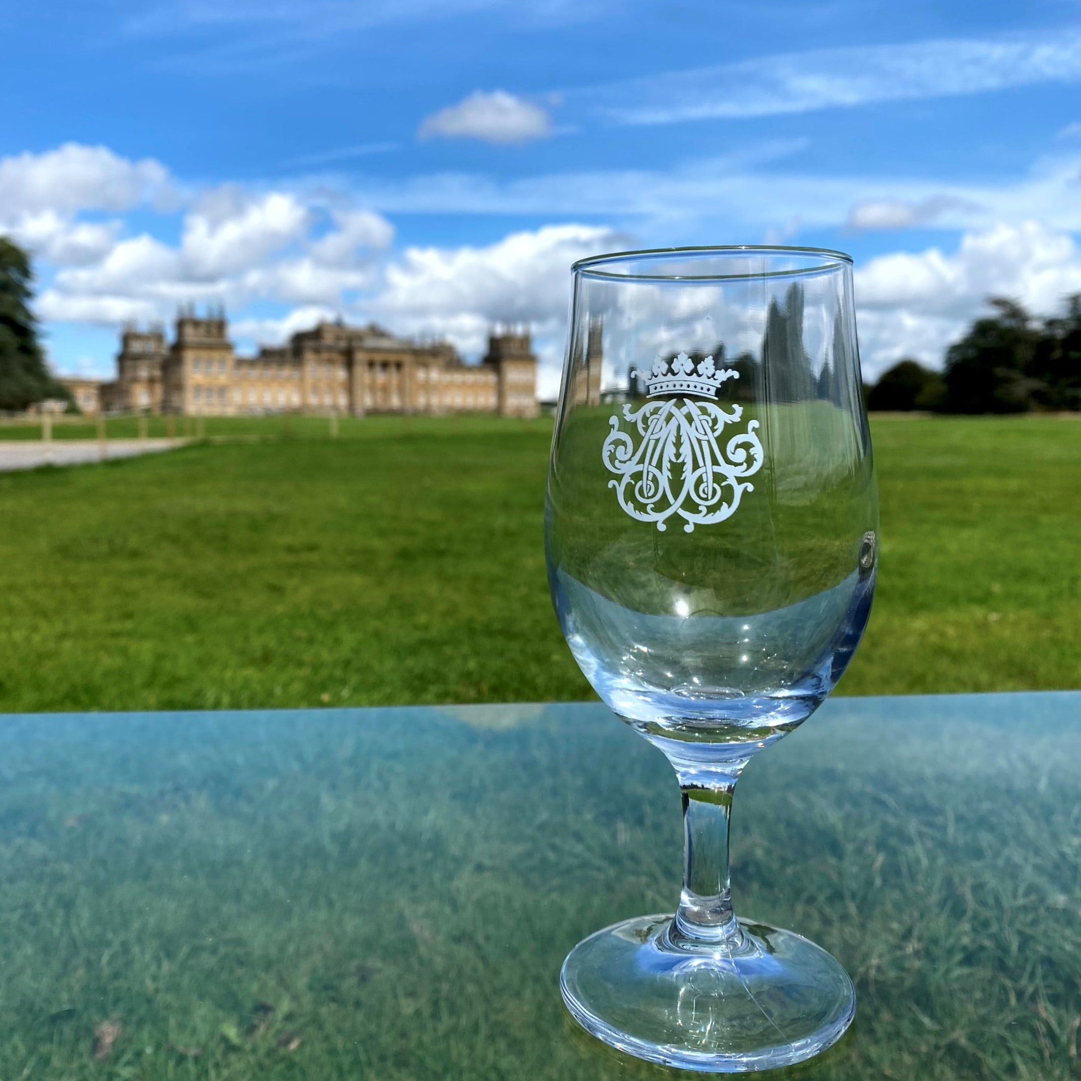 Blenheim Palace Cypher Beer Glass